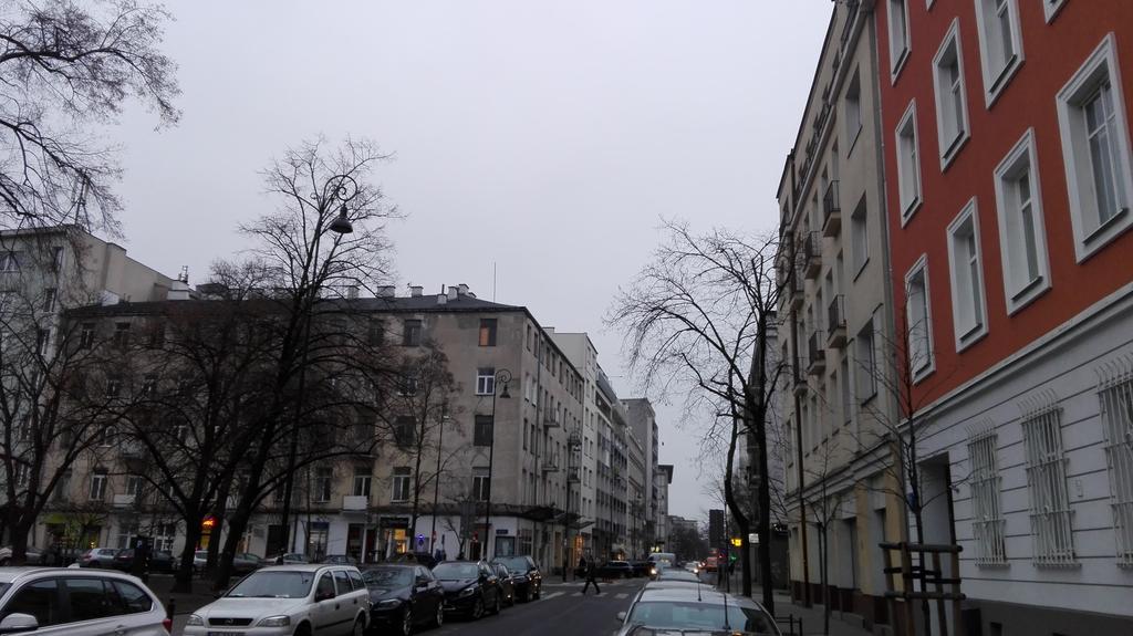 Klimatyczna Kawalerka W Centrum Warszawy 바르샤바 외부 사진